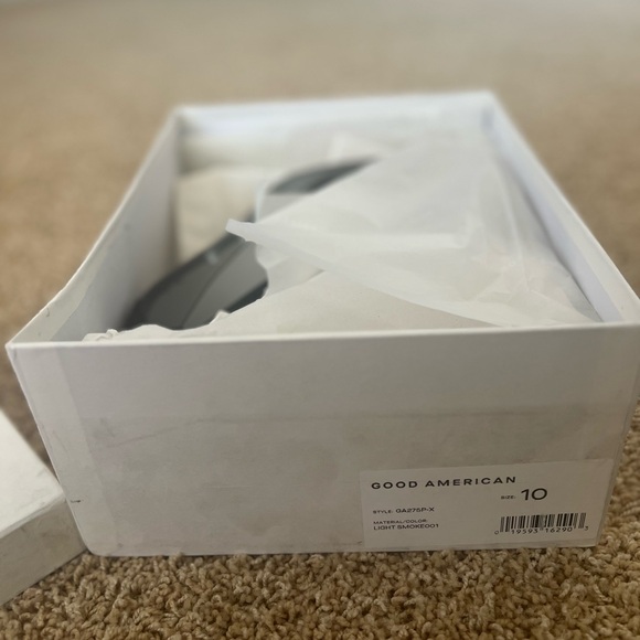 NEW Good American Cinder-F*ckin-Rella Light Smoke Heel, size 10 - Picture 9 of 9